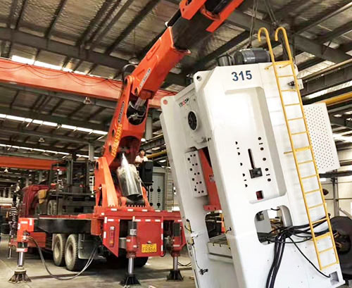 邓州提升工作效率，选择优质折臂吊租赁服务