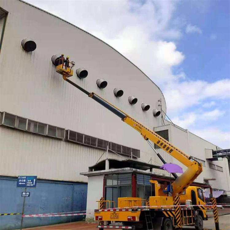 邓州高空作业车出租服务：专业广告牌安装解决方案